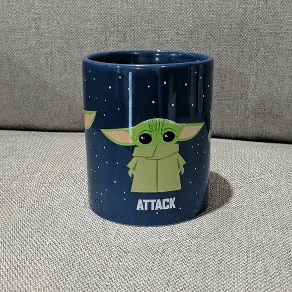 Star Wars The Child Snack Attack Protect Mug - Picture 2 of 4